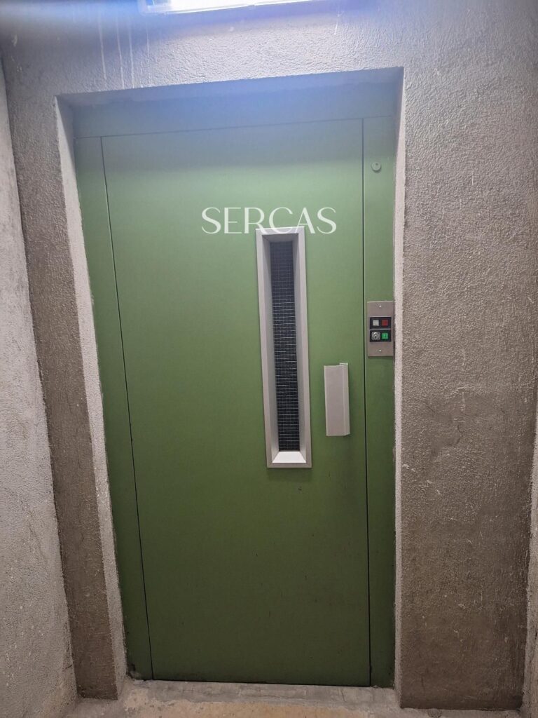 1015